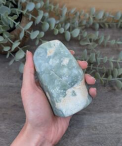Jade Sculpture 538 g [O]